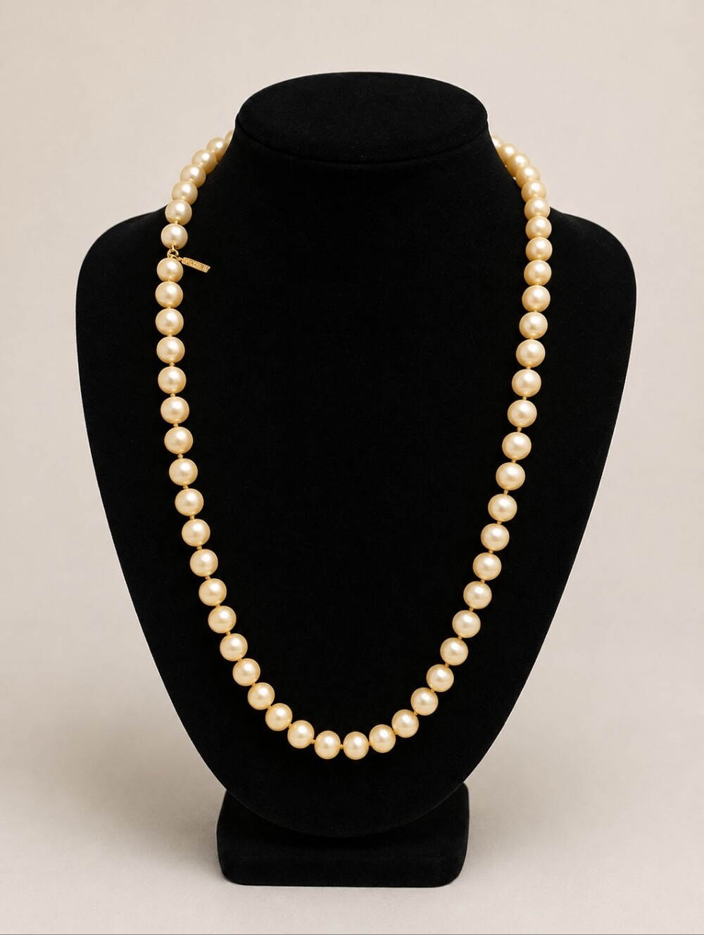 Vintage Marvella Simulated Pearl Necklace